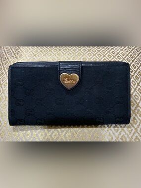 Vintage Gucci Navy Monogram Wallet with Gold Heart